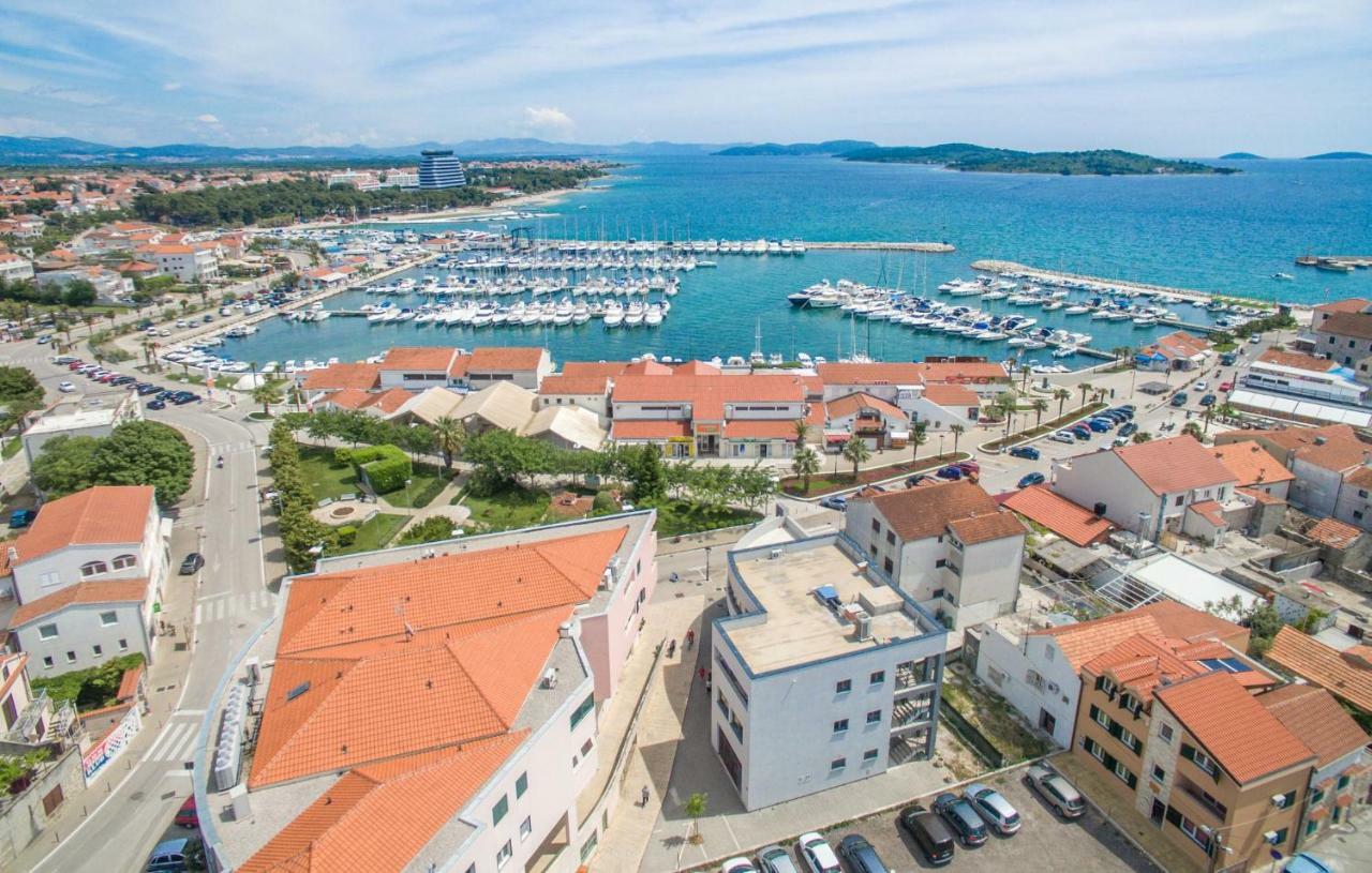 Apartments Villa-Ines Center Vodice Buitenkant foto