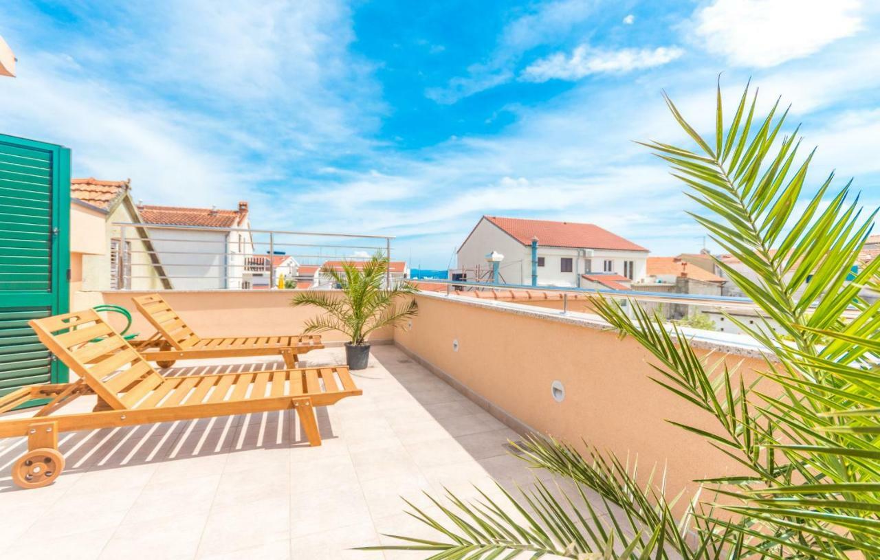 Apartments Villa-Ines Center Vodice Buitenkant foto